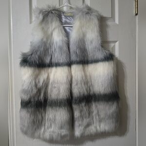 Faux Fur Open Front Vest, Thick & Fluffy, Satin Lining, Cream & Gray, EUC!